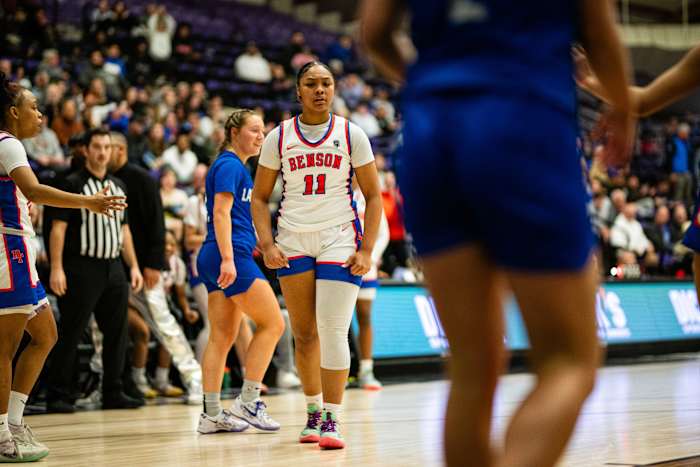 Benson Grants Pass 6A Oregon girls basketball quarterfinal 2024 Naji Saker -37